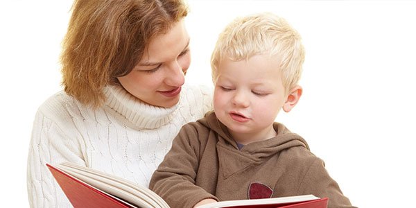 kid reading - strategic learning clinic
